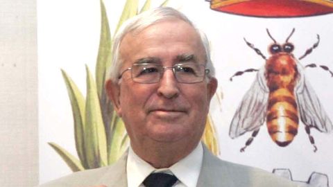  Bernardo Pena Trapero, durante la entrega de un premio en Vigo en el a�o 2011