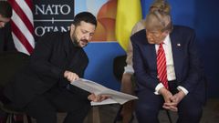 Zelenski y Trump, en la reunión que celebraron en La Haya.