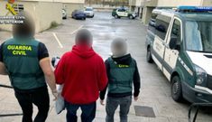 Momento de la detenci�n de los presuntos responsables del robo en Ponteareas