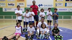Las actividades del CM Hockey Ferrol se desarrollan en el pabell�n del Ensanche