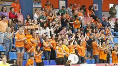 A afici�n laranxa apoiando ao Burela FS