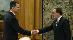 El rey Felipe VI recibe en audiencia al diputado de UPN Javier Esparza