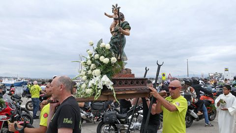 Procesi�n de San Crist�bal y bendici�n de veh�culos en Ribeira 2026