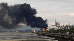 Alerta por un incendio en Ence