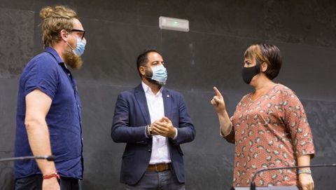 Maiorga Ramrez (EH Bildu), Ramn Alzrriz (PSN) y Ainhoa Aznrez (Podemos-Ahal Dugu), durante la Junta de Portavoces de este lunes en la cmara foral