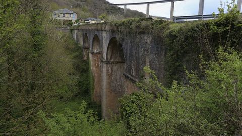 Puente de Cruzul, en Becerre