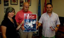 La concejala delegada de Cultura, el alcalde y el director del festival, ayer en la presentaci�n.