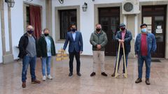 Aln present el proyecto junto a representantes de FAPA As Burgas