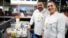 Jos� Luis Pardo y su ayudante Ver�nica D�az lograron que la gastronom�a de Lugo se metiese entre las m�s destacadas del certamen nacional