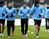 Danijel Pranjic, a la izquierda, fue el �ltimo refuerzo en incorporarse al Celta.