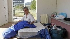 El hombre que recorre Espa�a en silla de ruedas sufre una aver�a en Galicia