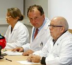 Allegue, Ortigueira y Vizoso, ayer, en el Hospital Provincial. 