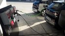 Un punto de recarga para coche eléctrico