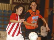 Ceci en una pugna durante la visita del Gironella a Burela (5-1). 