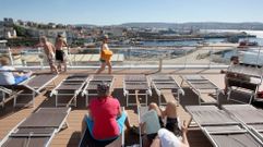 Cruceristas del �MSC Musica� en una escala en Ferrol 