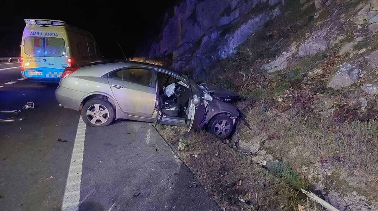 Muere un vecino de Monforte en un choque frontal entre dos coches