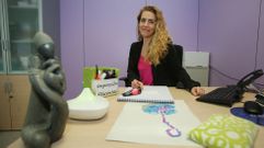 Mar�a Gonz�lez, en una�consulta del Hospital do Saln�s, donde desarrolla su profesi�n.
