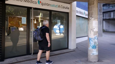 El centro de Quir�nSalud en Riazor se traslada a la plaza de Vigo
