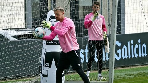 Radu ha jugado todo en Liga con el Celta, mientras Iván Villar fue titular ante  Dinamo y Ludogorets.
