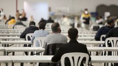 Imagen de archivo de los ex�menes para empleados y operarios s�nior en Navantia