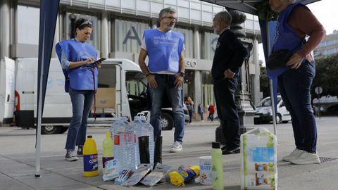 Punto de recogida en el Obelisco de A Coruña