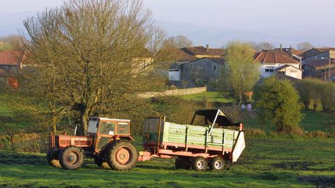 Vista de la parroquia de Tuiriz, donde se produjo el incendio