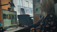 La alcaldesa, Mar�a Loureiro, y t�cnicos municipales se reunieron este martes con el director del IGVS, Heriberto Garc�a, para analizar posibles planes de rehabilitaci�n. El Concello valorar� la posibilidad de tramitar la declaraci�n de �rea Rexurbe para el casco hist�rico, e iniciar� el estudio para solicitar la �rea de rehabilitaci�n para Celeiro