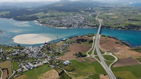 El puente forma hoy parte del tramo Barres-Ribadeo de la A-8, inaugurado en el 2008