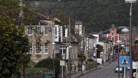 Vista del centro urbano de Ourol