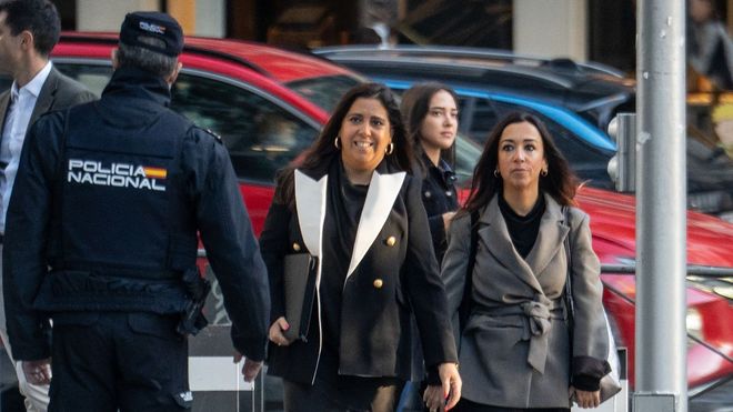 Beatriz Biedma, la jueza que investig� al hermano de Pedro S�nchez, a su llegada a la Audiencia Nacional para declarar sobre la trama de Leire D�ez