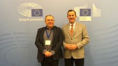 El alcalde de A Laracha, Jos� Manuel L�pez Varela, con el responsable de la Comisi�n Europea en Croacia, Ognian Zlatev