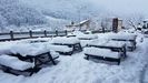 La nieve se acumula en gran medida en Cuevas, Aller
