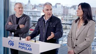 El�as Bendodo, durante la presentaci�n de la interparlamentaria del PP en A Coru�a
