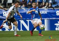 Saul Berjon Real Oviedo Albacete Carlos Tartiere.Saul Berjon intenta un pase frente al Albacete