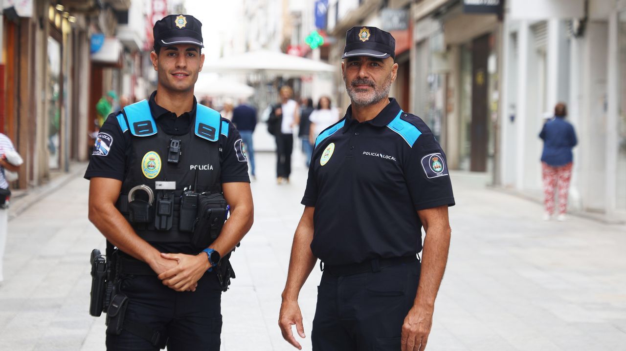 La gran labor humana de la Policía Local de Ferrol: «Arriesgamos la vida por los demás»