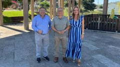 Los alcaldes de Paderne de Allariz, O Pereiro de Aguiar y San Cibrao da Vi�as, que colaboran en el obradoiro de empleo Ourense Metropolitano II.