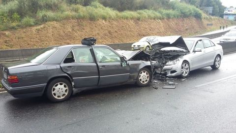 Imagen de archivo de una colisin frontal causada por un coche que circulaba en sentido contrario.