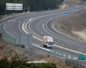 Uno de los requisitos era contar con v�as de alta capacidad.