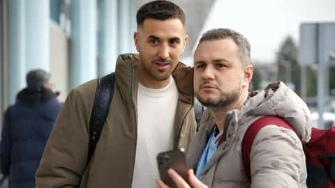 Mat�as Vecino, en Peinador en la tarde deste lunes, antes de firmar su contrato.