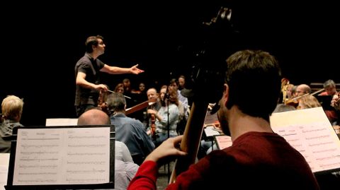 Fernando Velzquez dirige a la OSPA