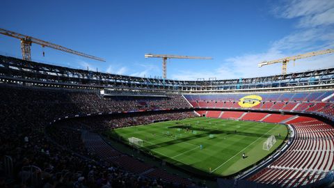 El Camp Nou, durante en el entrenamiento a puertas abiertas del Barcelona.