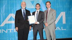 Emilio Mart�nez Pa�eda