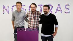 Pablo Iglesias present� el acuerdo Errej�n-Espinar, que justific� por su obligaci�n de �cuidar Podemos�, pero acto seguido se march� y evit� la rueda de prensa