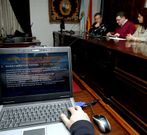 Mill�n, Maceiras y Gonz�lez en la presentaci�n.