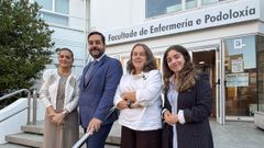 De izquierda a derecha, el comit� organizador del evento en Podolox�a: Emma Rodr�guez Maseda, Pedro Gil Manso, Carolina Rosende Bautista y Raquel Veiga Seijo.