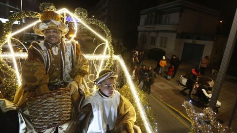 Los nios arropados por sus familias y amigos saldrn a recibir a los Reyes en Burela