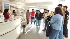Una jornada en la oficina de turismo de Ferrol.