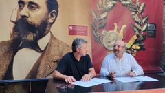 O alcalde de Celanova e representante da fundaci�n Curros Enr�quez, Antonio Puga, e o presidentre da Asociaci�n de Escritores en Lingua Galega (AELG) Ces�reo S�nchez