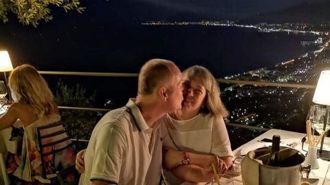 Paolo y Esperanza en Italia, en la regi�n de Liguria donde hay un Cervo hermanado con el Cervo de A Mari�a