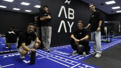 Alejandro Carballo, Borja Souto, Andr�s Becerra y Yago Pardo acaban de abrir en la calle Pedro Galv�n Calvete, en Monte Alto, el centro de entrenamiento multidisciplinar Abay Performance Center